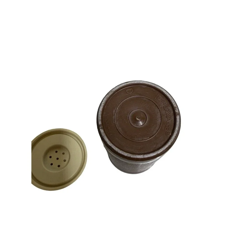 Tupperware salt shaker